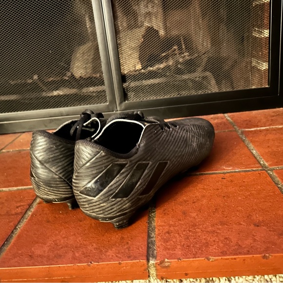 Adidas Nemeziz 19.4 Fxg Soccer Cleats - Picture 3 of 6